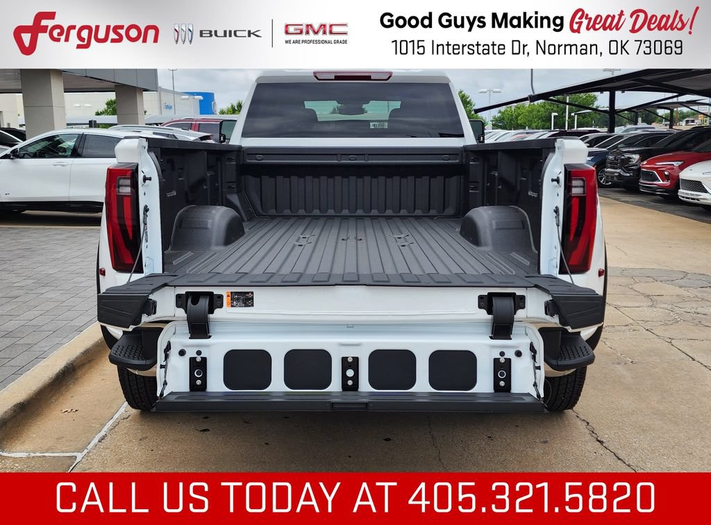 New 2026 GMC Sierra 3500 Pro AWD/4WD image 48