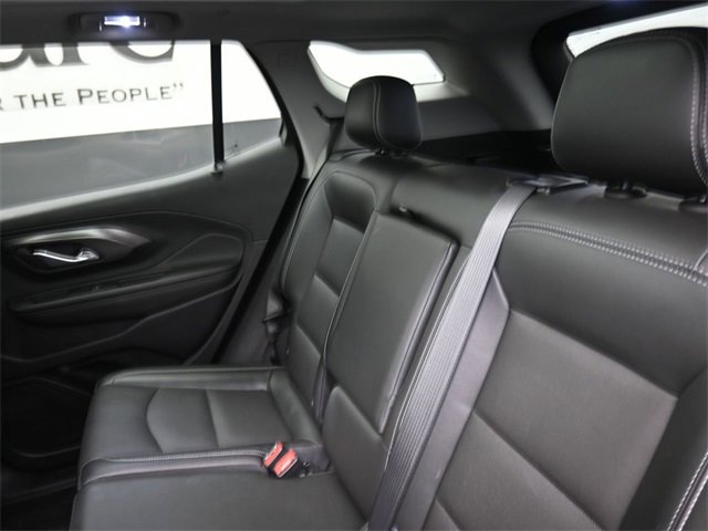 Used 2023 GMC Terrain SLT w/ Elevation Edition image 20