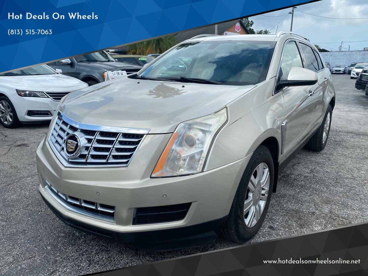 Used 2013 Cadillac SRX Luxury FWD image 1
