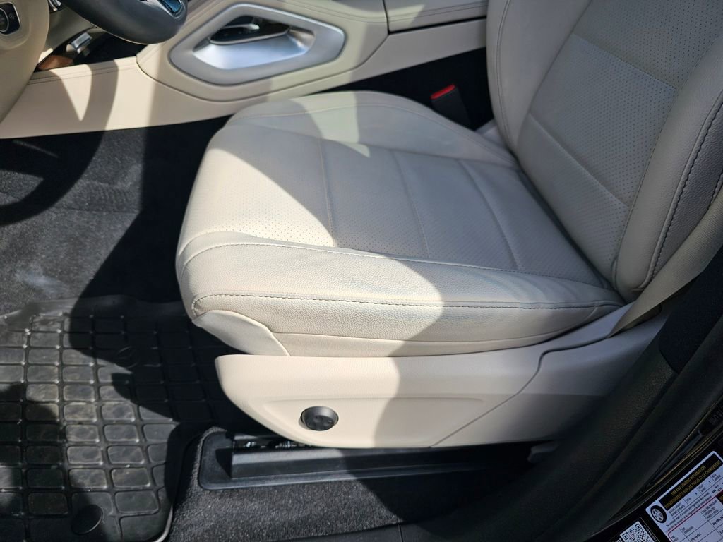Used 2026 Mercedes-Benz GLE 450 4MATIC image 19