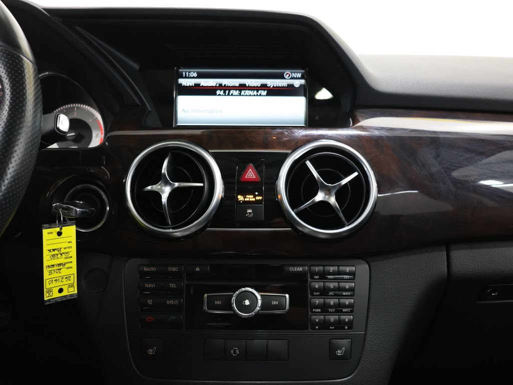 Used 2015 Mercedes-Benz GLK 250 BlueTEC 4MATIC image 19