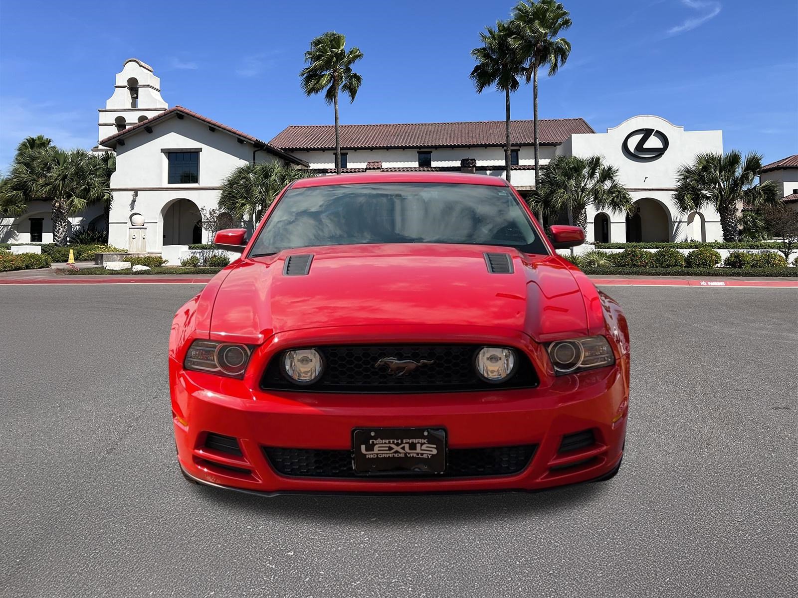 Used 2014 Ford Mustang GT Premium w/ Equipment Group 401A RWD image 6