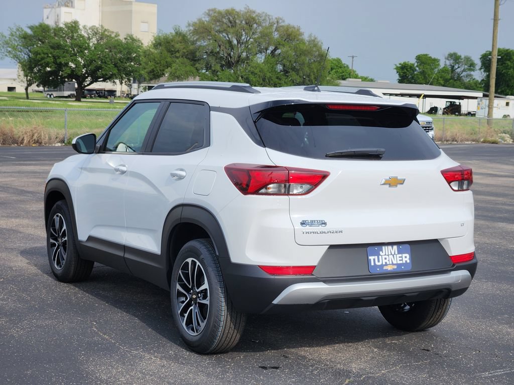 New 2026 Chevrolet TrailBlazer LT FWD image 5