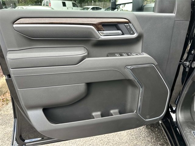 New 2025 GMC Sierra 2500 SLE w/ SLE Value Package; image 8