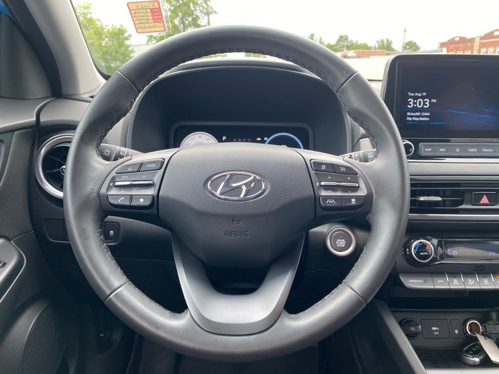 Used 2022 Hyundai Kona Limited image 12