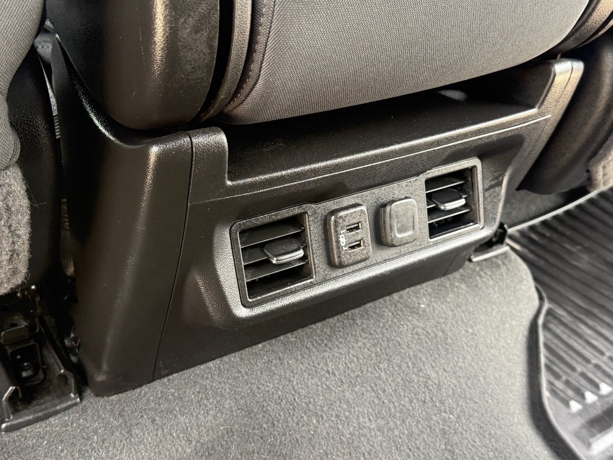 Used 2021 Chevrolet Silverado 1500 LT RWD image 21