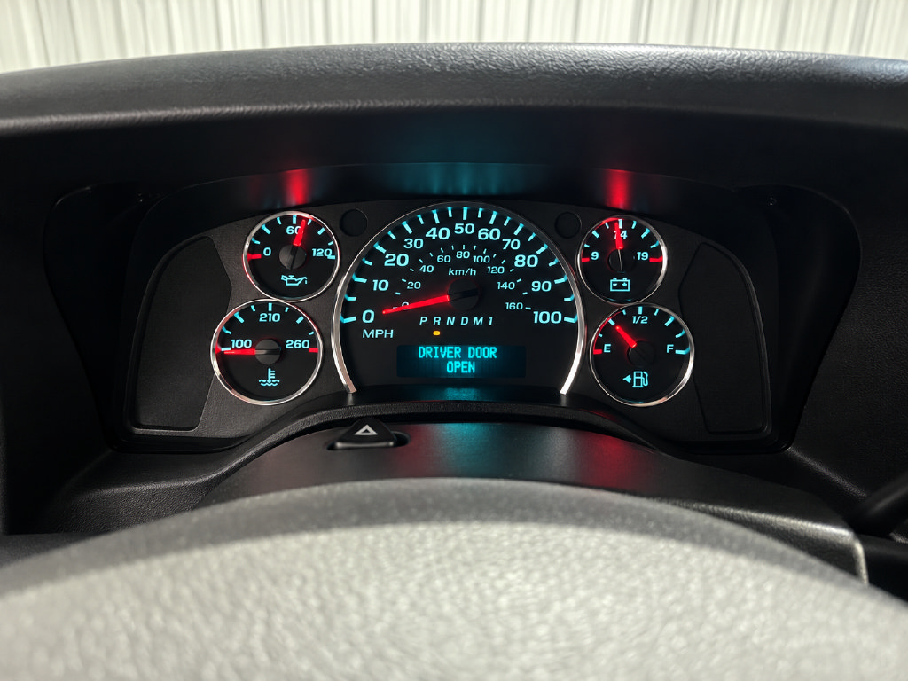 Used 2023 Chevrolet Express 2500 Extended w/ Driver Convenience Package RWD image 8