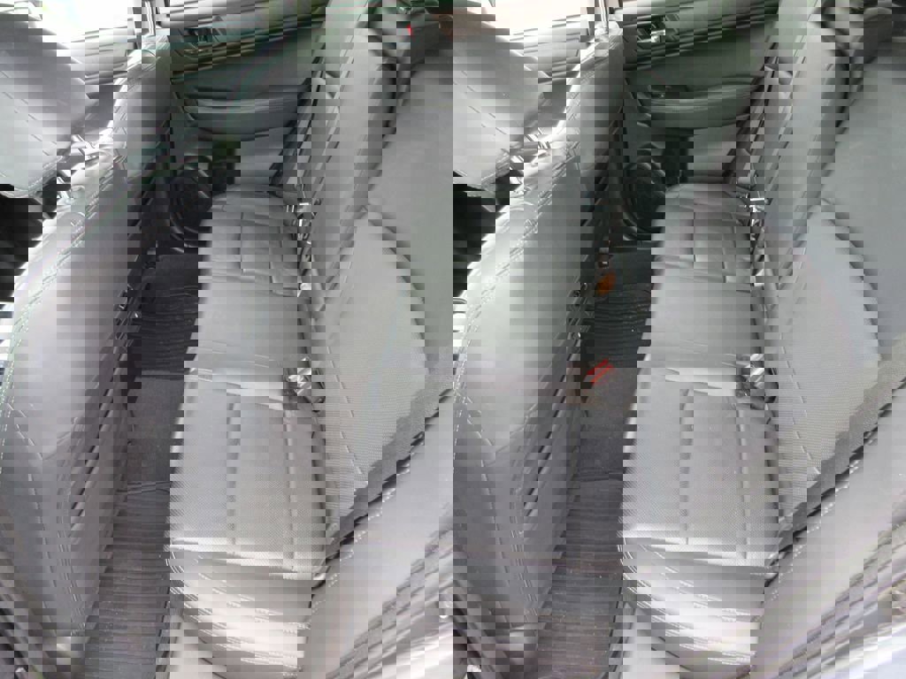 Used 2017 Subaru Outback 2.5i Limited AWD/4WD image 15