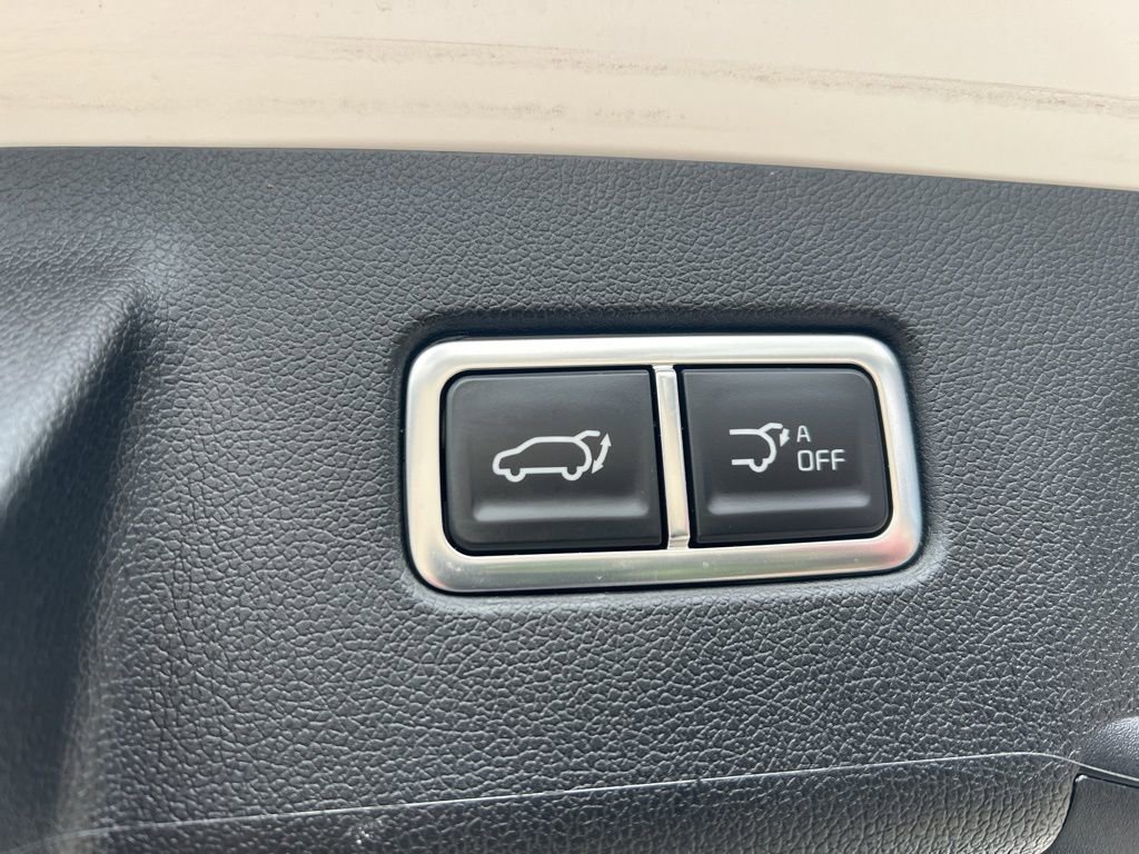 Certified 2025 Kia Sorento SX Prestige w/ Olive Brown Leather Package image 15