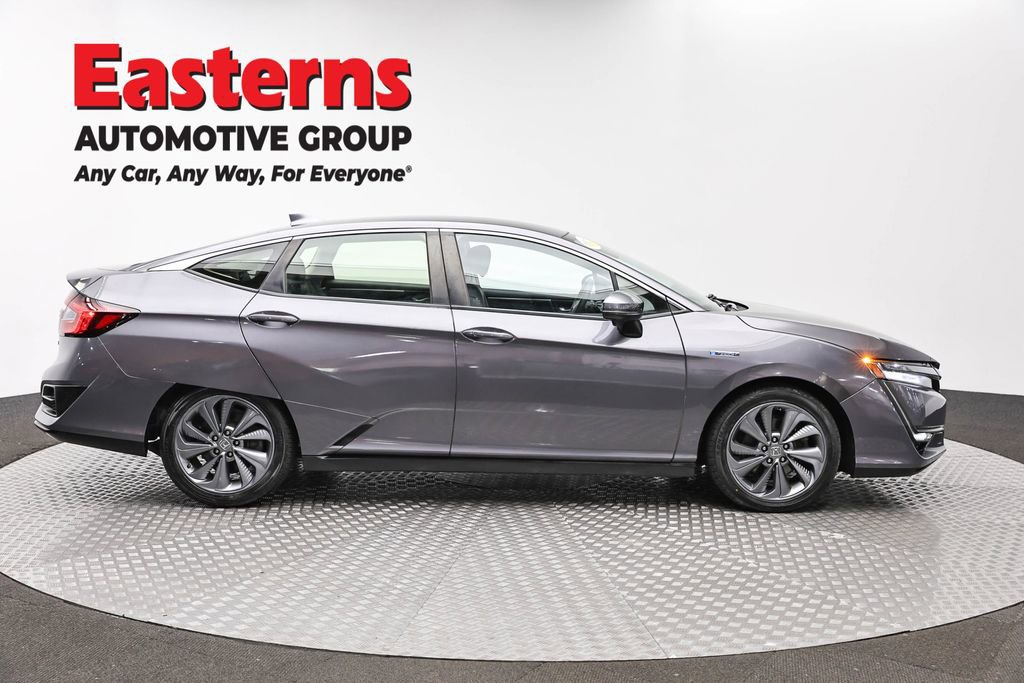 Used 2018 Honda Clarity Plug-In Hybrid image 4