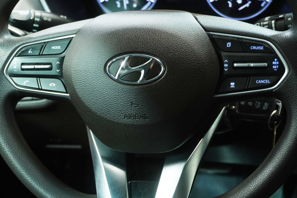 Used 2019 Hyundai Santa Fe SE AWD/4WD image 16