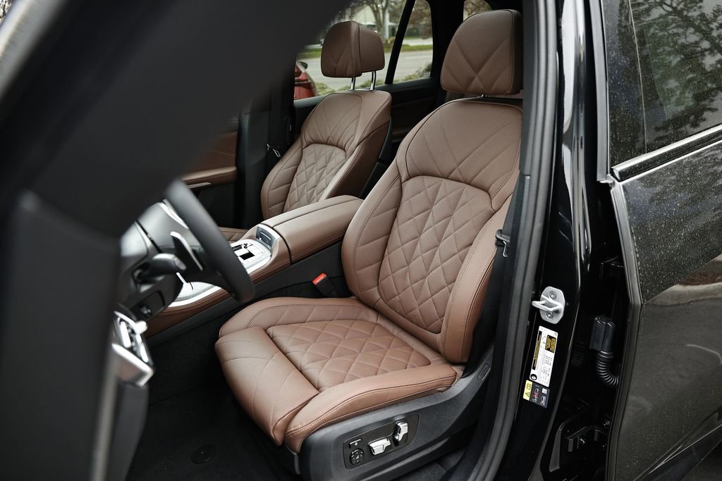 New 2026 BMW X5 xDrive50e w/ M Sport Package image 39