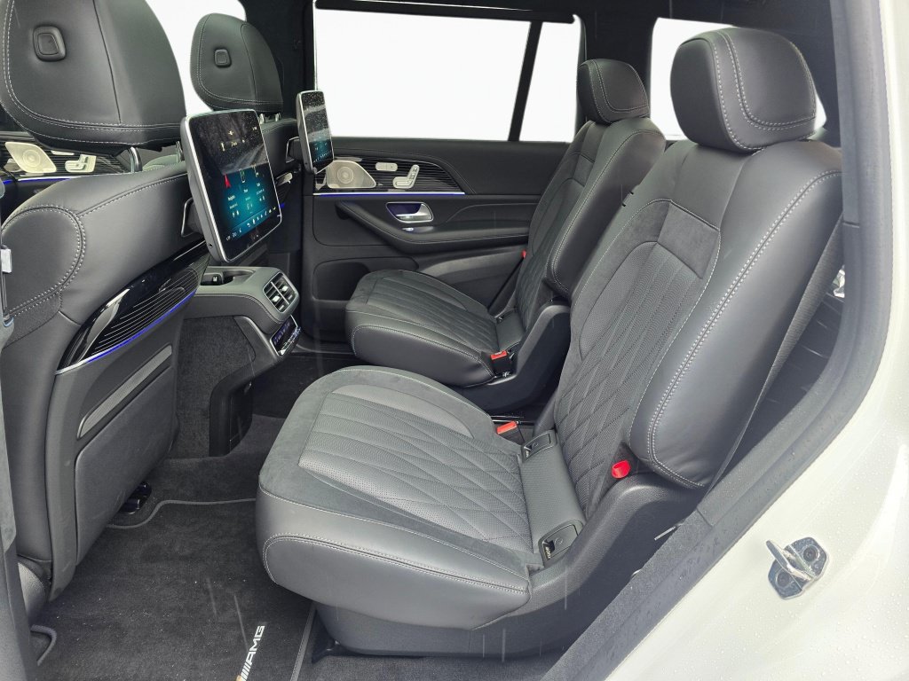 New 2026 Mercedes-Benz GLS 63 AMG 4MATIC image 19