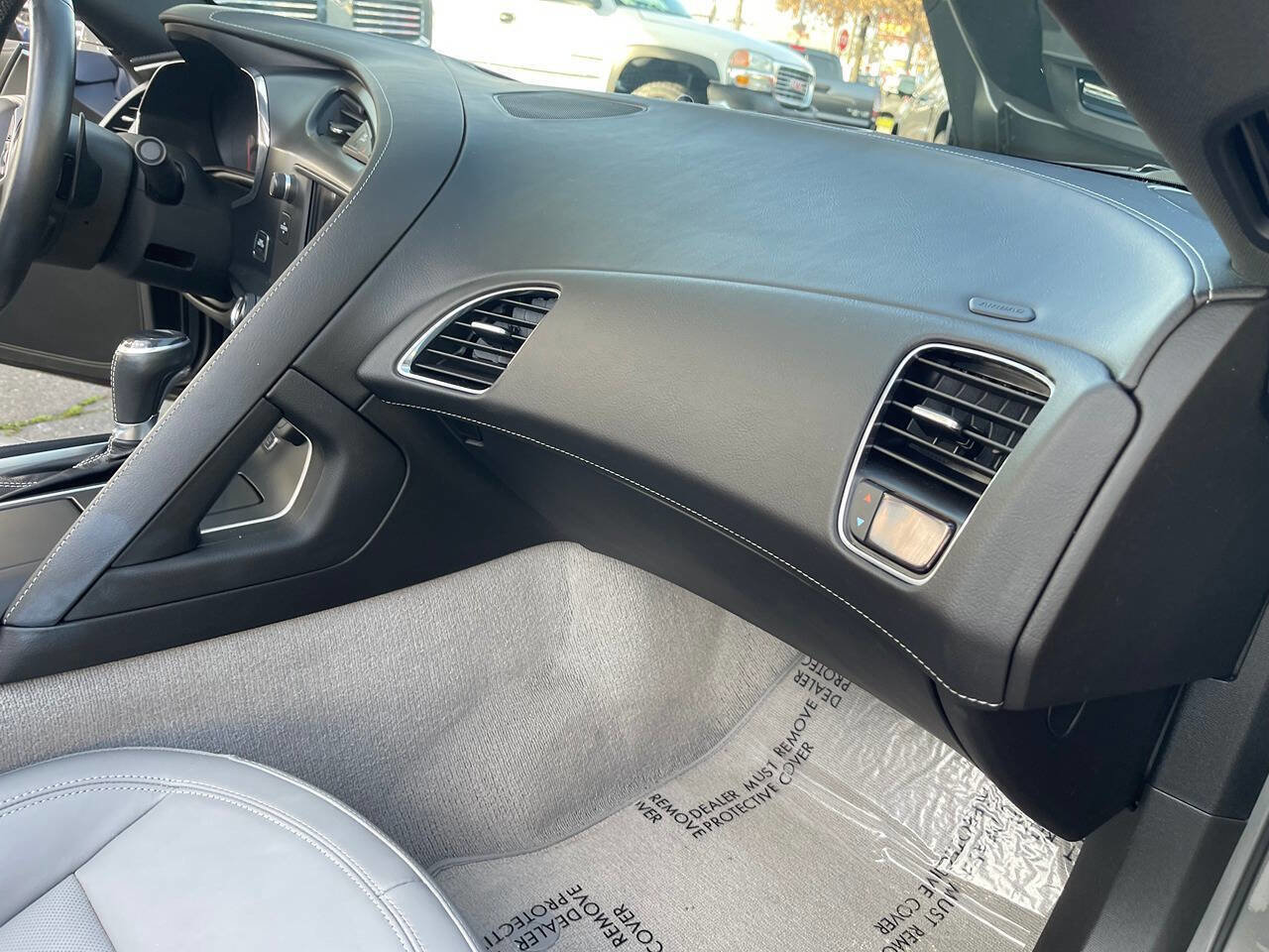 Used 2015 Chevrolet Corvette Stingray 2dr Convertible w/1LT image 37