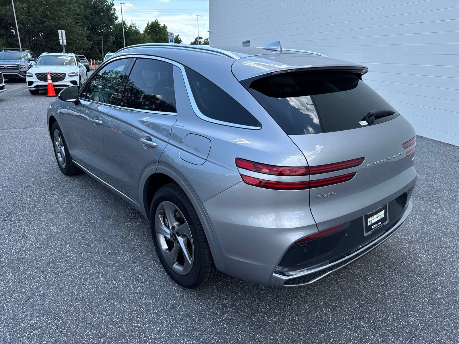 New 2026 Genesis GV70 2.5T AWD/4WD image 5