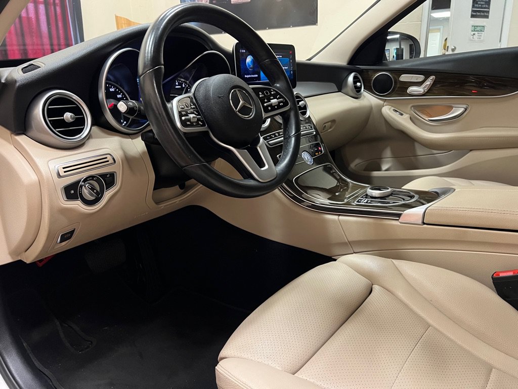 Used 2019 Mercedes-Benz C 300 Sedan image 16