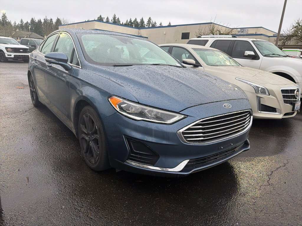 Used 2019 Ford Fusion SEL image 3