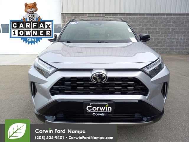 Used 2025 Toyota RAV4 XSE w/ Advanced Technology Package image 8