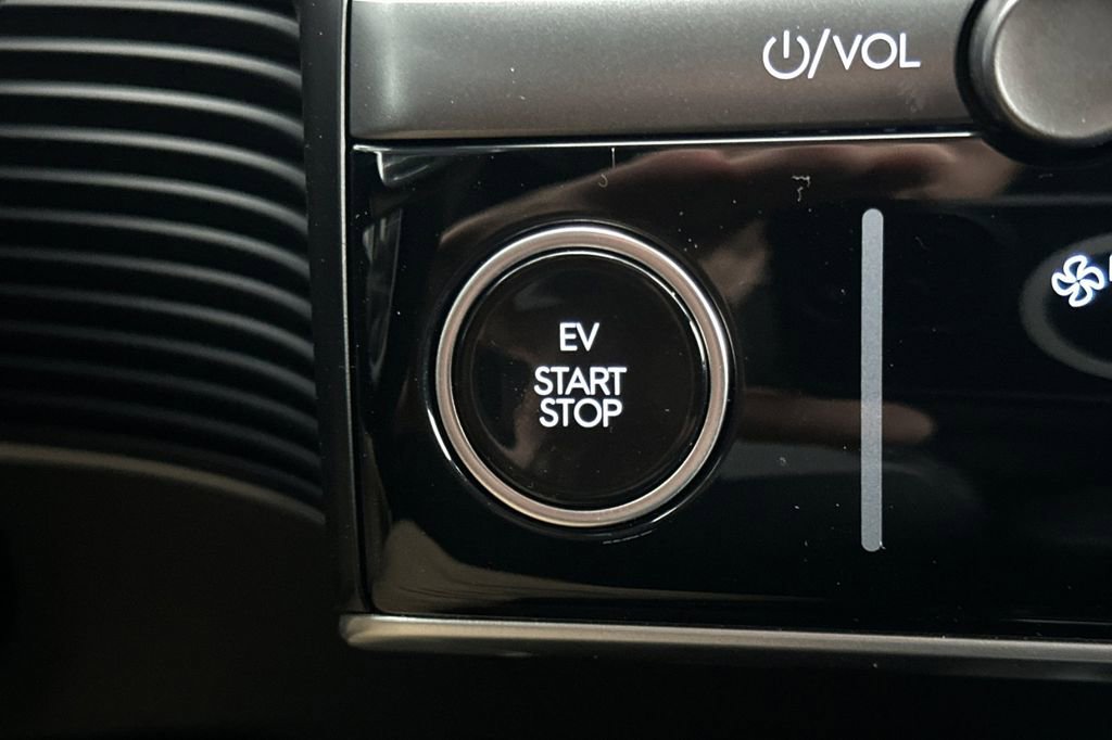 New 2026 Hyundai Ioniq 5 SEL image 20