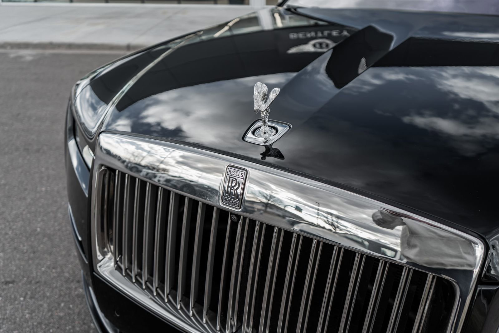 Used 2022 Rolls-Royce Ghost w/ Ghost Package image 23