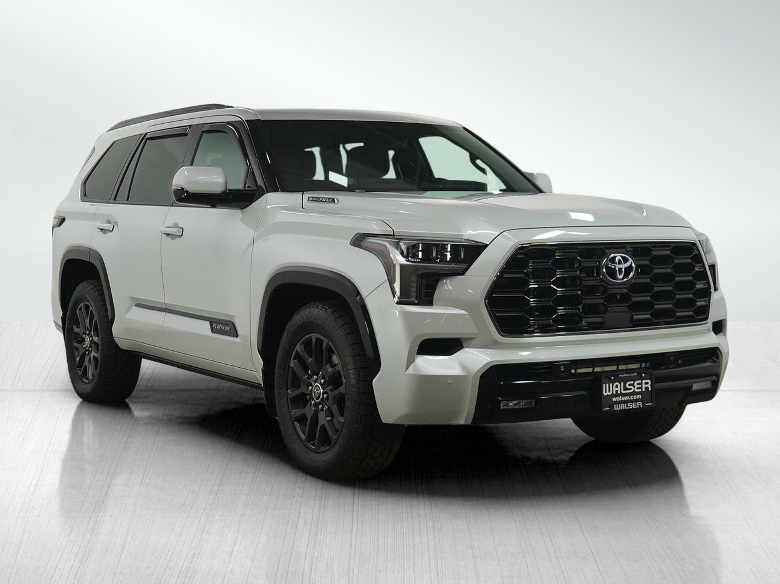 Used 2023 Toyota Sequoia Platinum image 7