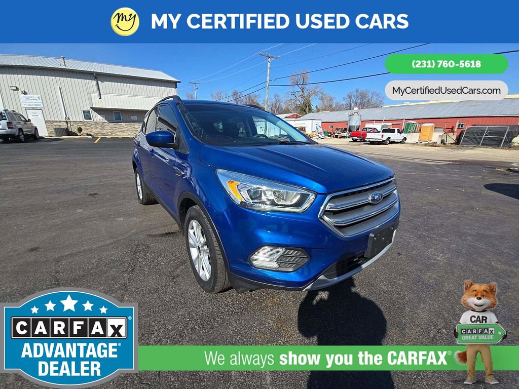 Used 2017 Ford Escape SE w/ Equipment Group 201A image 2