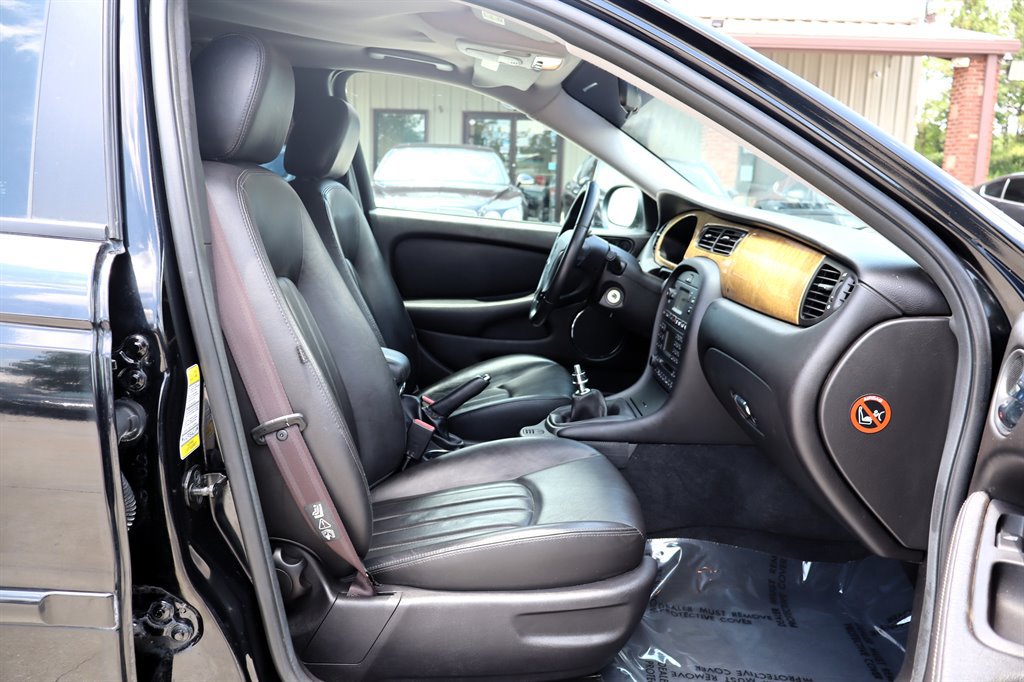 Used 2004 Jaguar X-TYPE 2.5 AWD/4WD image 17