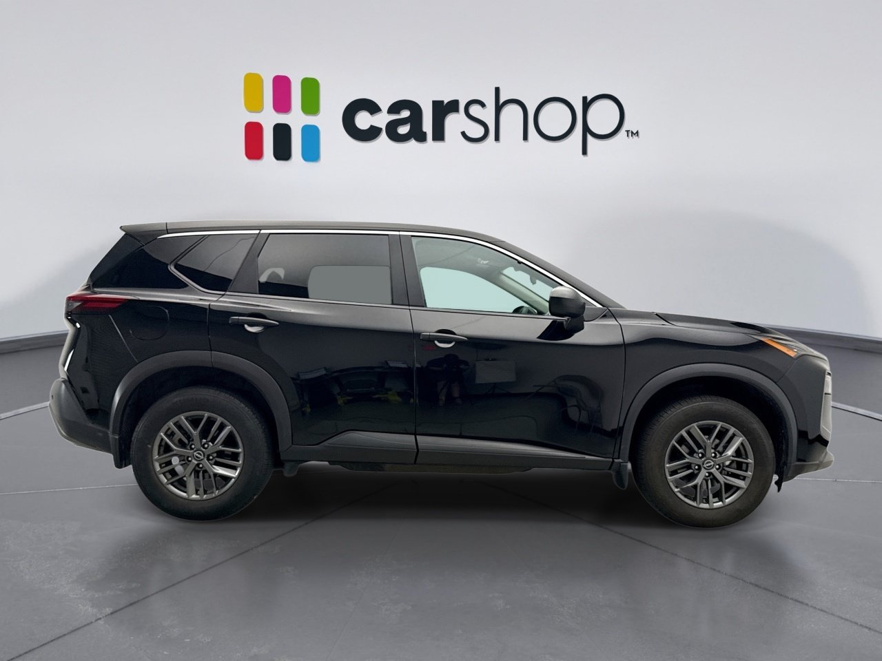 Used 2023 Nissan Rogue S AWD/4WD image 6