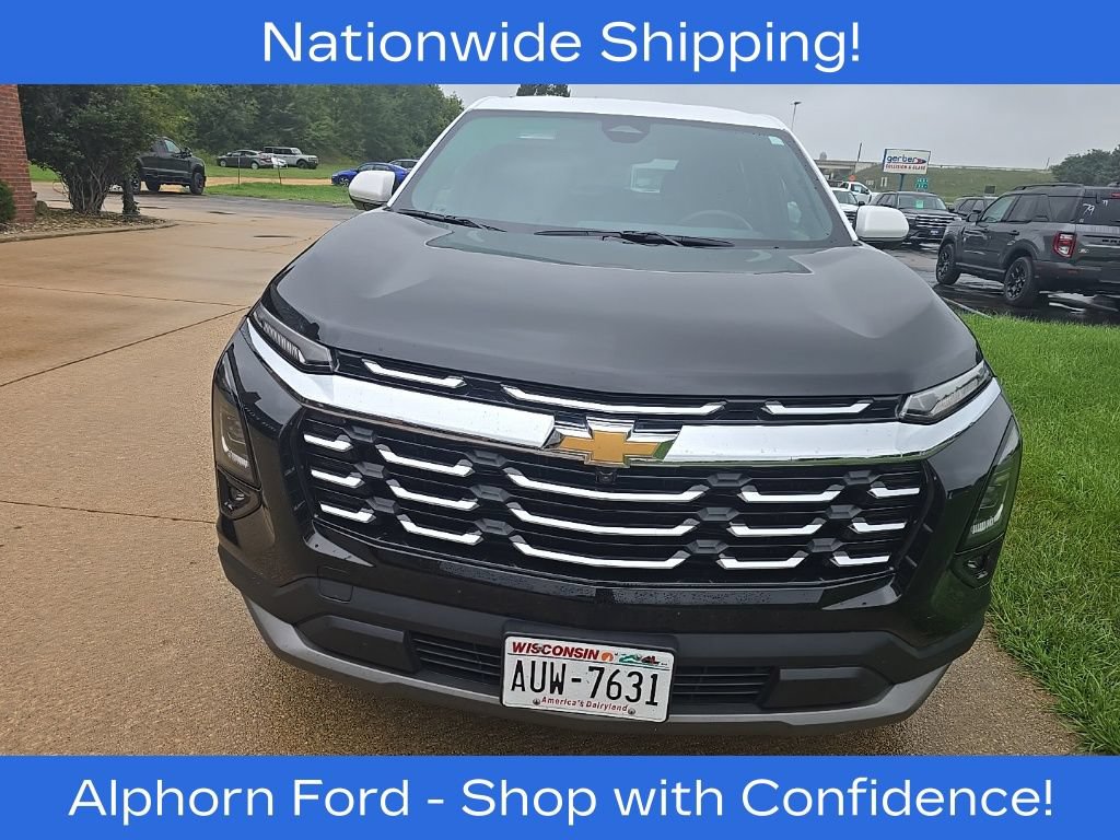 Used 2025 Chevrolet Equinox LT w/ Safety and Technology Package AWD/4WD image 2