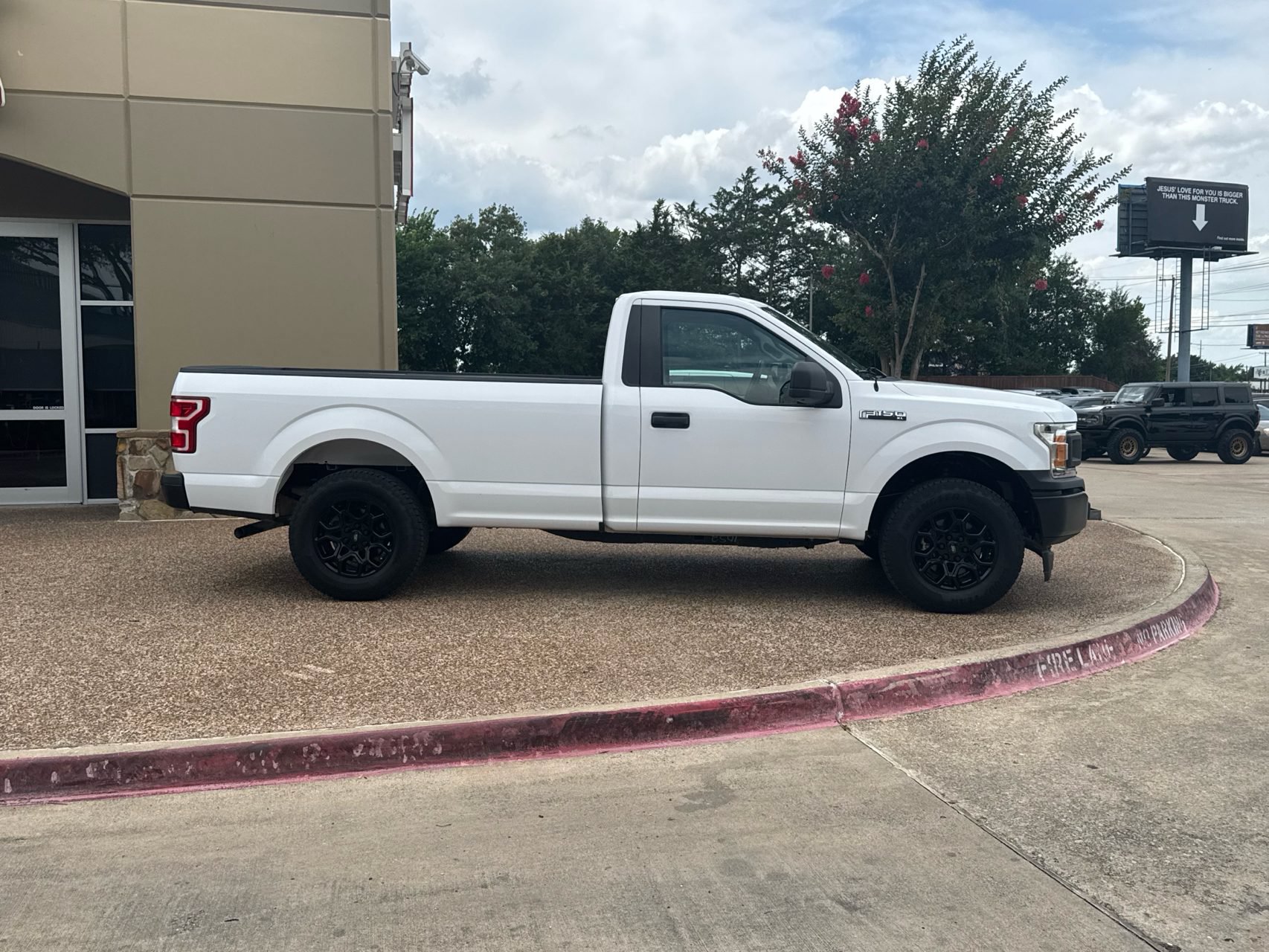 Used 2018 Ford F150 XL w/ Trailer Tow Package w/101A RWD image 7