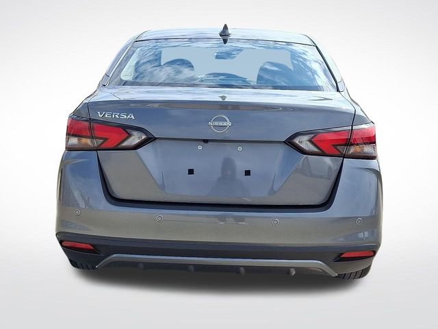 Used 2025 Nissan Versa SV FWD image 5