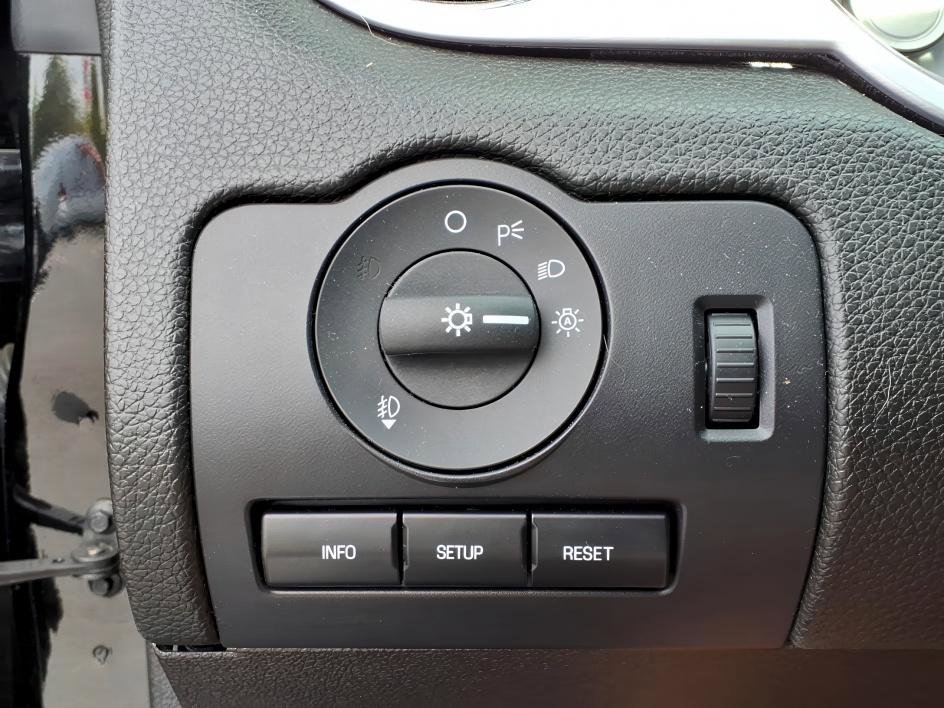 Used 2010 Ford Mustang GT image 23