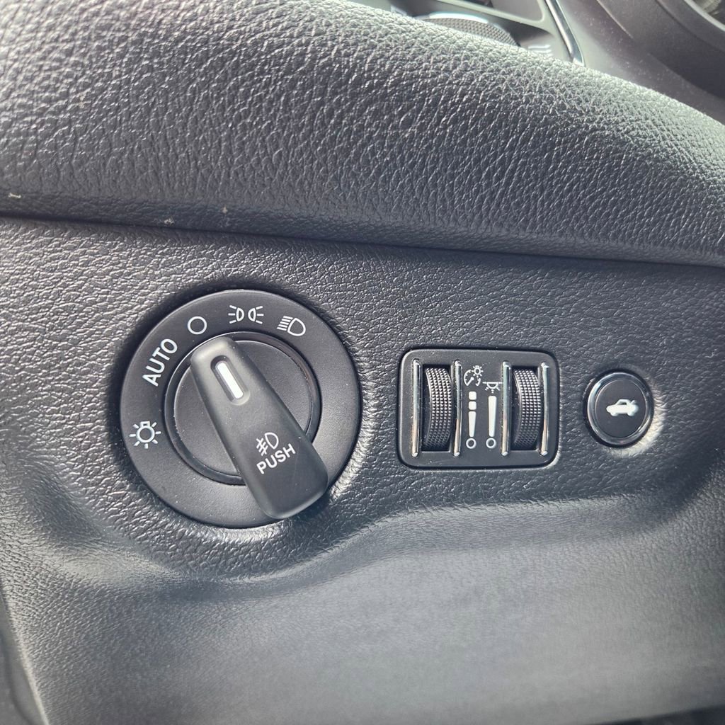 Used 2018 Dodge Challenger R/T w/ Blacktop Package RWD image 12