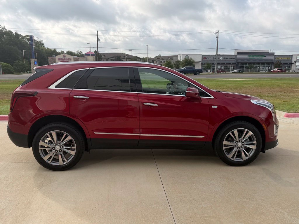 New 2026 Cadillac XT5 Premium Luxury w/ Driver Assist Package FWD image 9