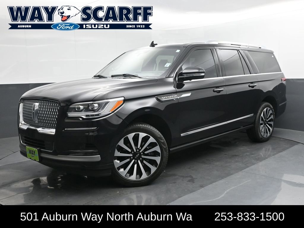 Used 2024 Lincoln Navigator L Reserve image 1