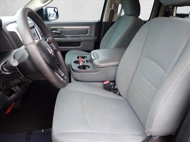Used 2016 RAM 1500 Classic SLT image 9