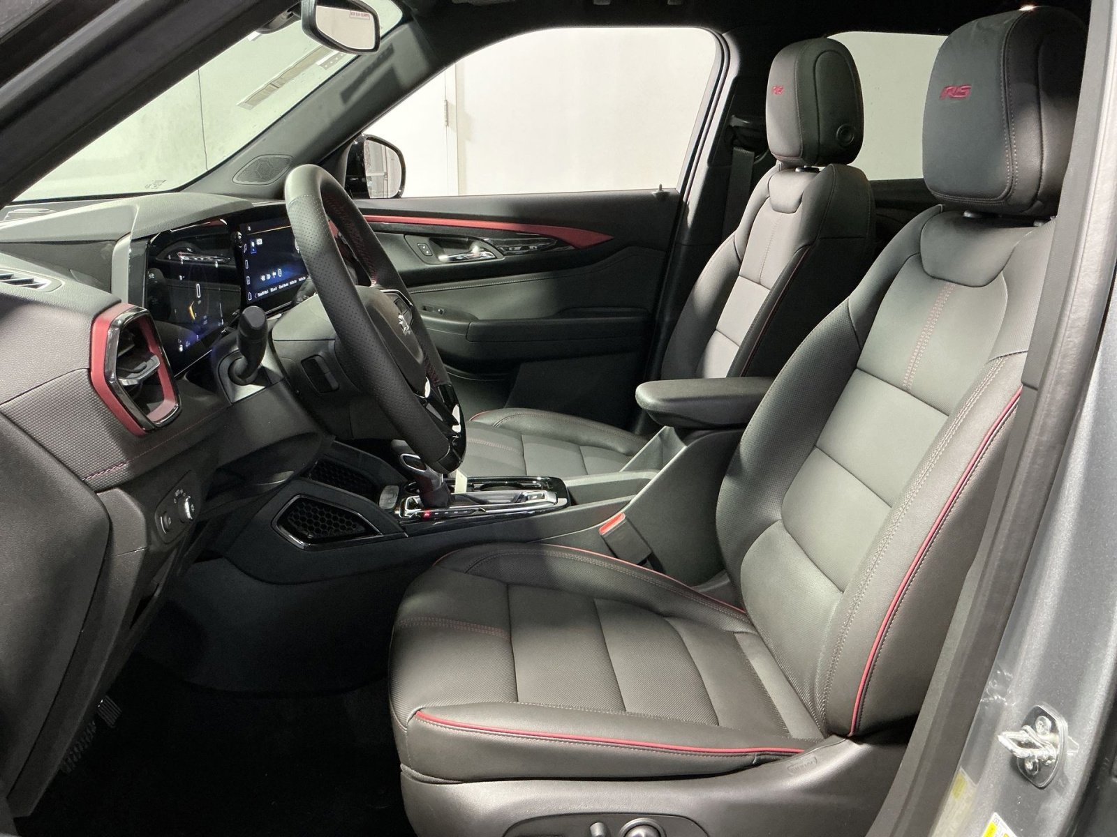 New 2026 Chevrolet TrailBlazer RS w/ Convenience Package FWD image 14
