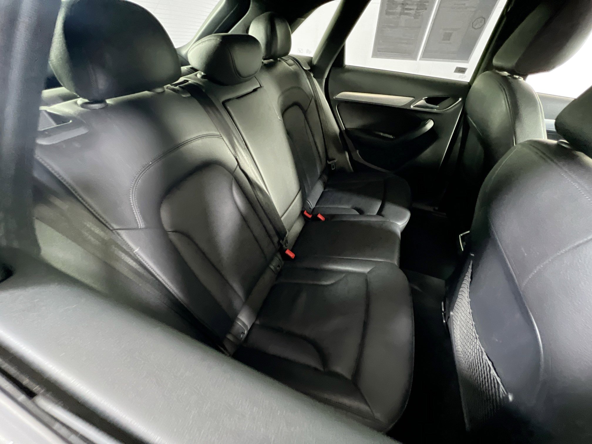 Used 2018 Audi Q3 2.0T Premium w/ Convenience Package image 25