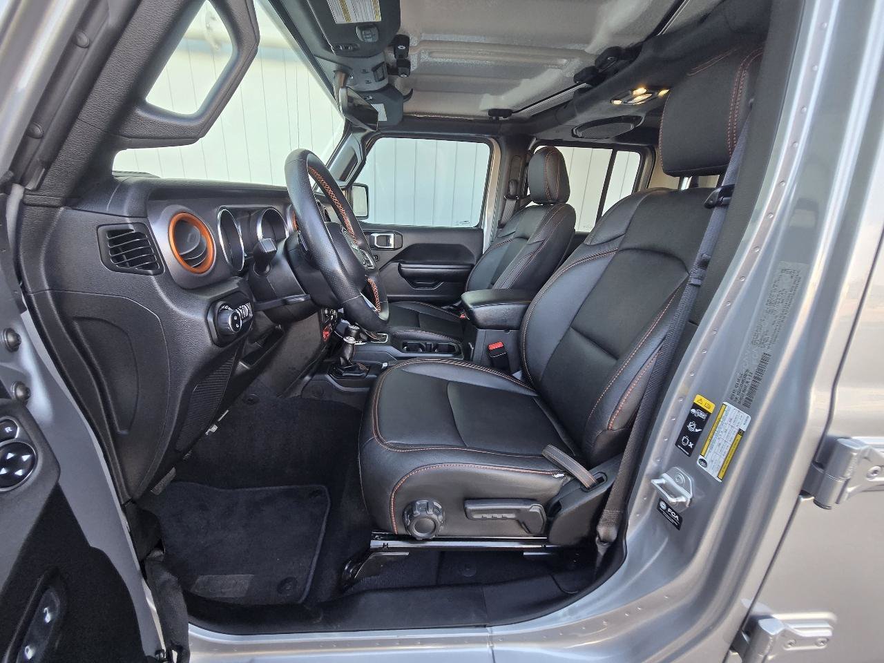 Used 2021 Jeep Gladiator Mojave AWD/4WD image 4