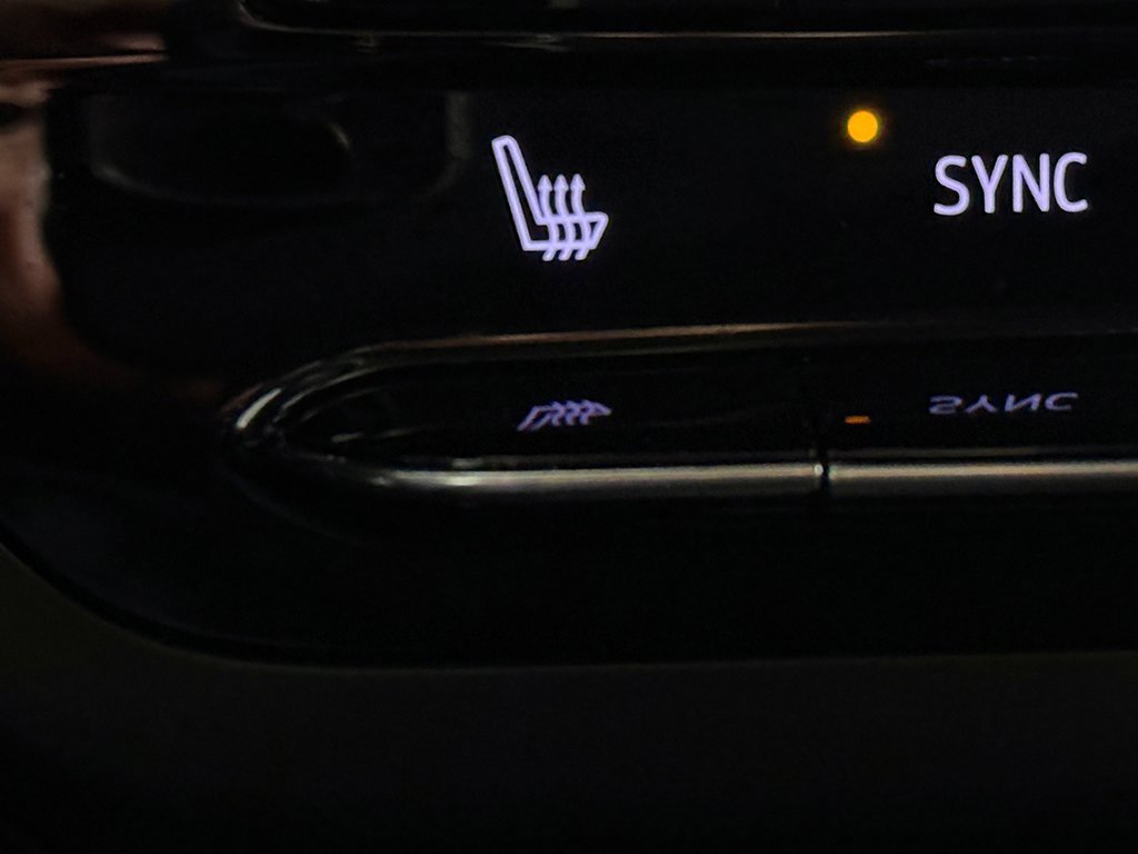 Used 2022 Buick Envision Preferred image 40