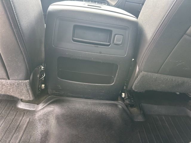 Used 2017 Chevrolet Silverado 1500 LTZ Z71 w/ Midnight Edition AWD/4WD image 27