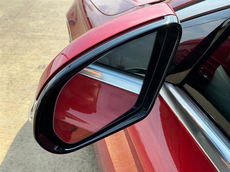 Used 2017 Mercedes-Benz E 300 4MATIC image 13