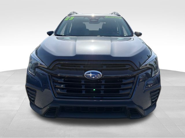 Used 2023 Subaru Ascent Onyx Edition AWD/4WD image 2