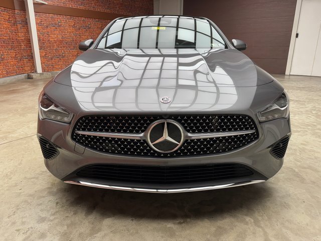 Used 2025 Mercedes-Benz CLA 250 4MATIC image 8
