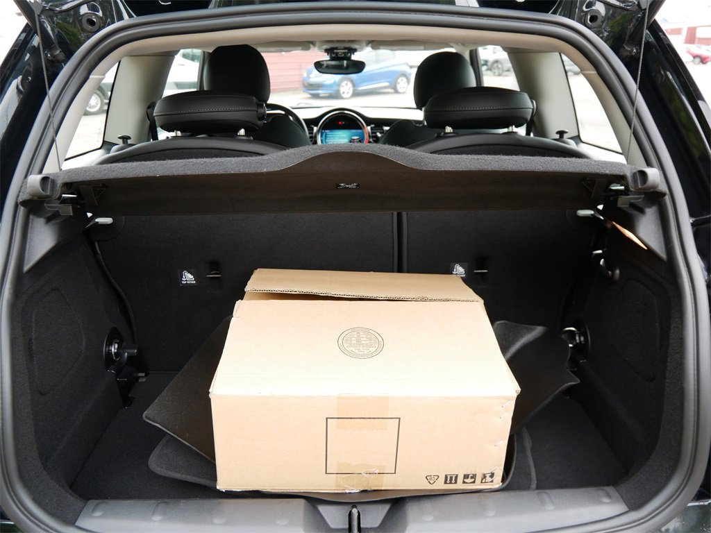 Used 2024 MINI Cooper SE image 11