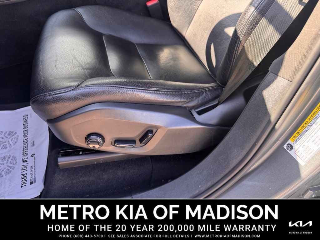 Used 2018 Volvo XC90 T5 Momentum w/ Protection Package Plus image 11