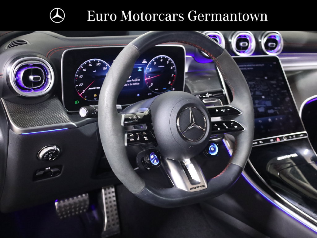 Used 2025 Mercedes-Benz GLC 43 AMG 4MATIC image 24