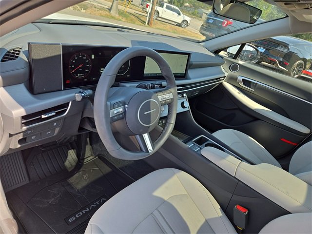 Used 2025 Hyundai Sonata SEL image 25