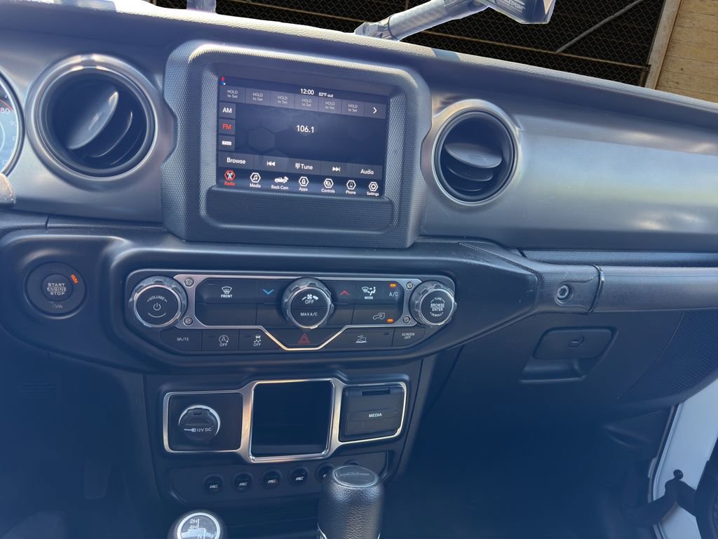 Used 2022 Jeep Gladiator Sport AWD/4WD image 32