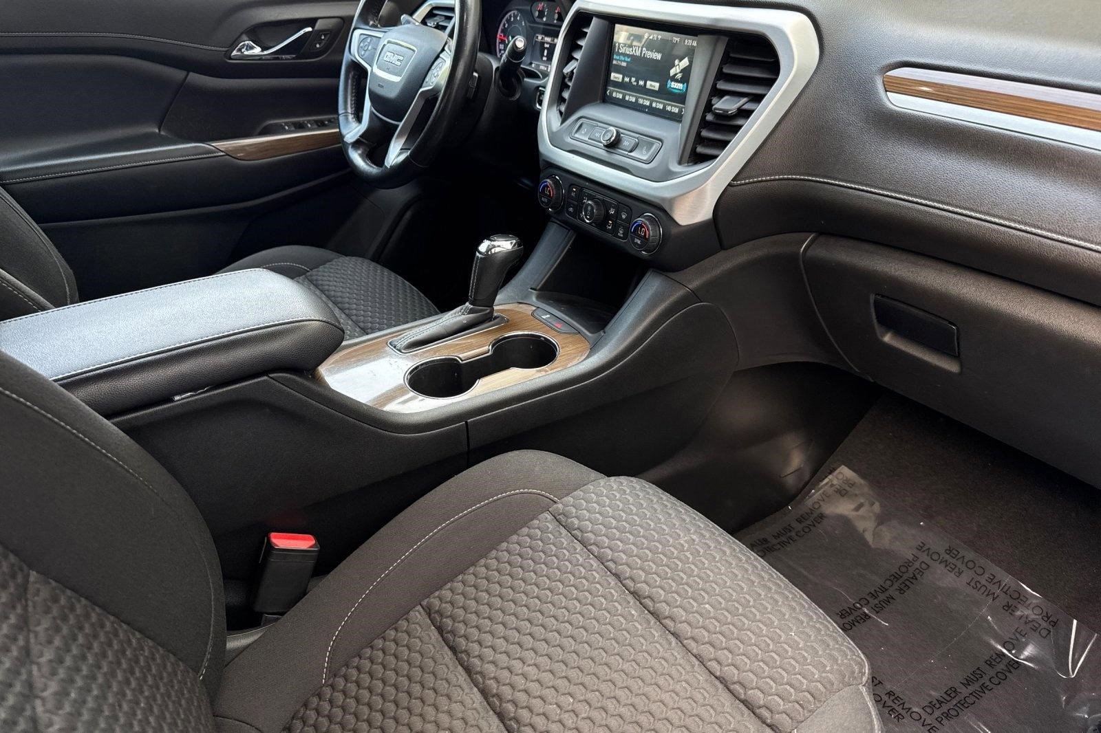 Used 2019 GMC Acadia SLE FWD image 31